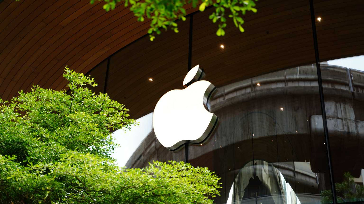 Apple widens OpenAI trade secrets fight with preservation orders