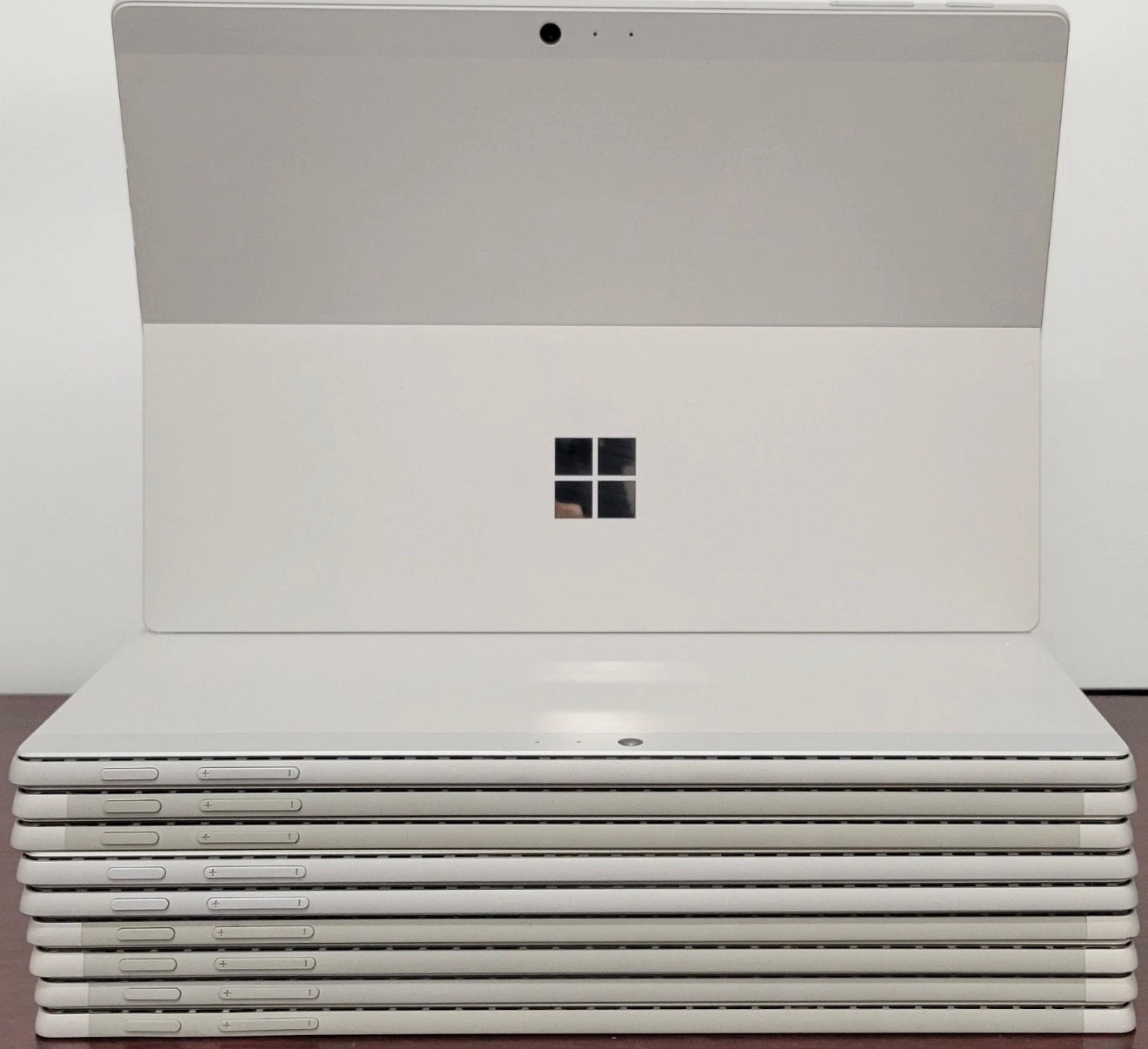 Pre-owned Microsoft Surface Pro 6 (Bundle Package) See descriptions