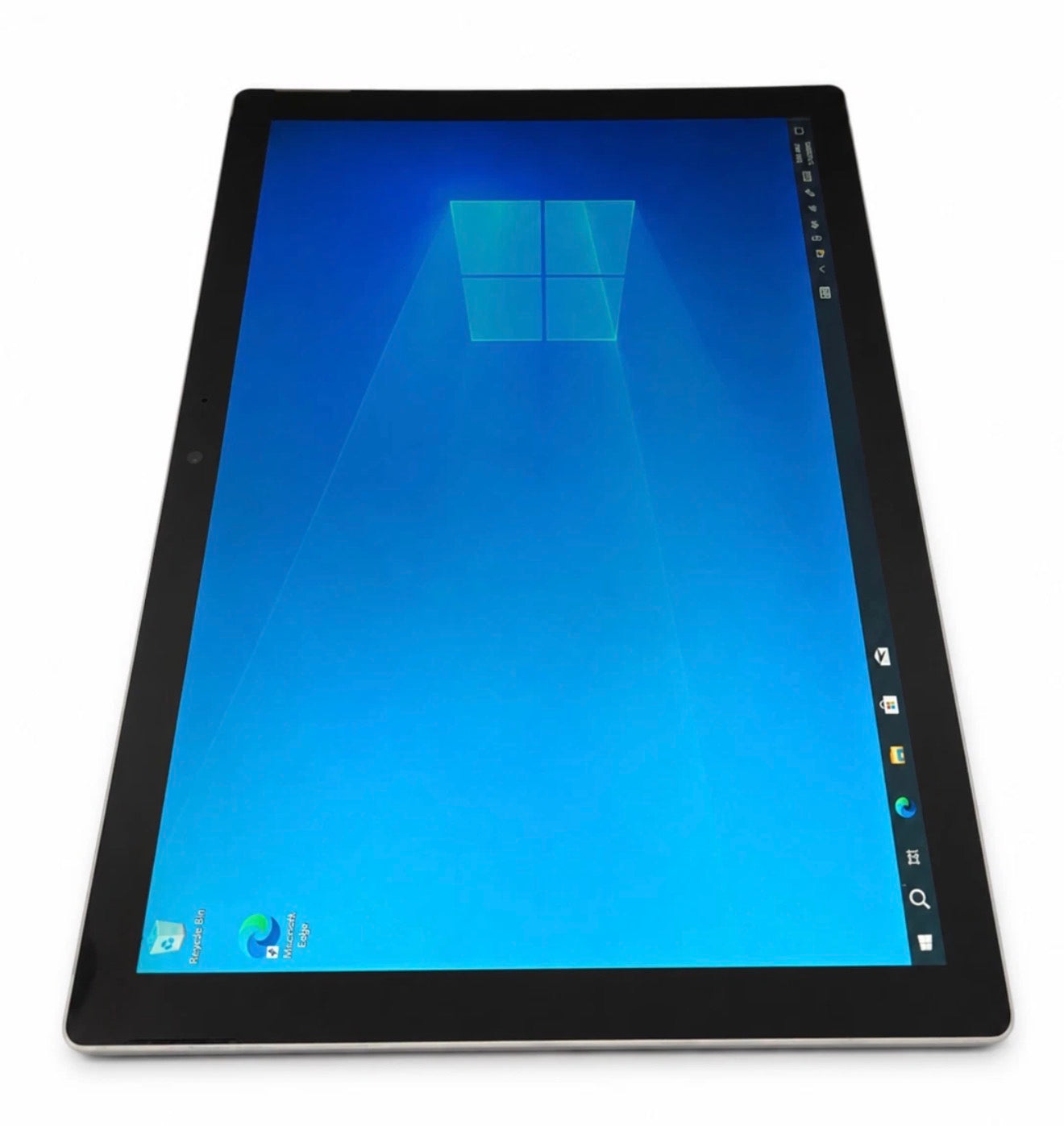 Pre-owned Microsoft Surface Pro 4 1724 12.3” Intel i5-6300U 4GB RAM 128GB SSD (Low battery capacity)