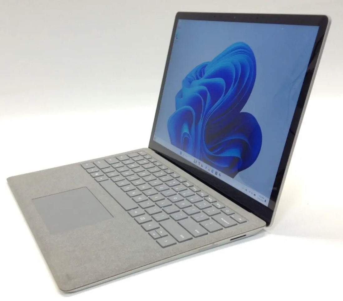 Microsoft Surface Laptop 2 i5-8350U, 1.7GHz, Dual-Core 8GB RAM 128GB SSD 13.5" touchscreen