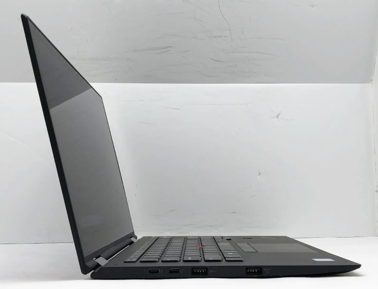 Lenovo X1 Yoga 2nd Gen 14" Touch Laptop | Intel i5-7300U | 8GB RAM | 256GB SSD | Win 10 Pro - Refurbished Value image 2
