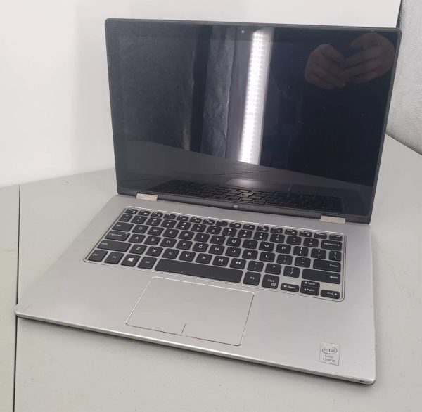 Dell Inspiron 13 7352 2 in 1 Laptop - 2.4 GHz i7 8GB 240GB 13.3" Touchscreen (Good conditions)