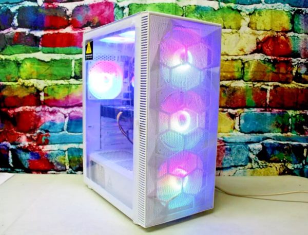 Custom Gaming Desktop PC Intel i7-4770 3.40 16 GB SSD + 1TB Nvidia RTX 3050 8 GB