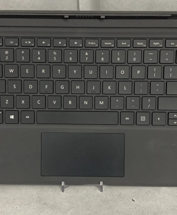 Microsoft Type Cover Keyboard 1725 (Used Good) - Image 3