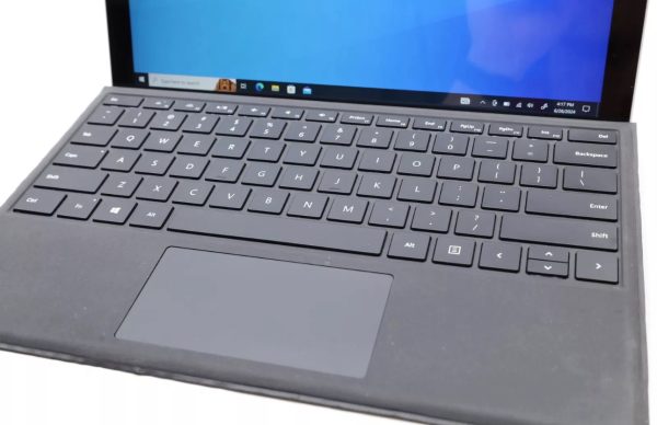 Microsoft Surface Pro 4 12.3 Inch -Intel Core i7 6650U 2.20GHz, 8GB RAM, 256GB SSD - Image 3