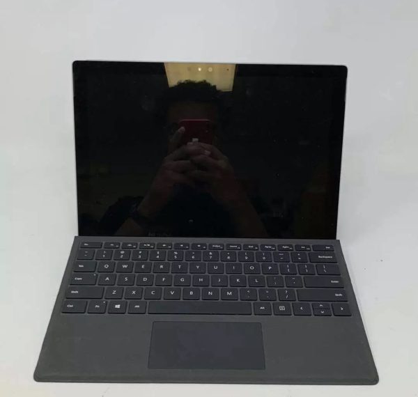Microsoft Surface Pro 4 Intel Core i5 4GB DDR3 128GB SSD Windows 10 Fair Conditions - Image 3