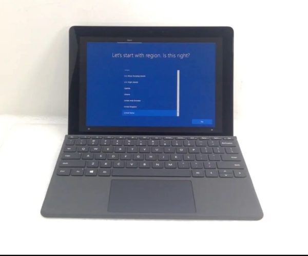 Microsoft Surface Go 1824 10.5 inch - Intel Pentium Gold 1.60GHz, 8GB RAM, 128GB SSD (Used)