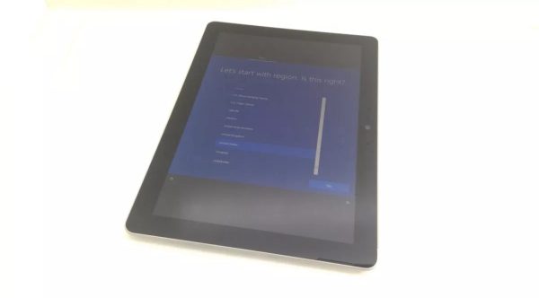 Microsoft Surface Go 1824 10.5 inch - Intel Pentium Gold 1.60GHz, 8GB RAM, 128GB SSD (Used) - Image 2