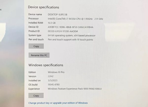 Microsoft Surface Laptop 2 - Intel Core i7 8650U 1.90GHz 16GB RAM 512GB SSD - Image 2