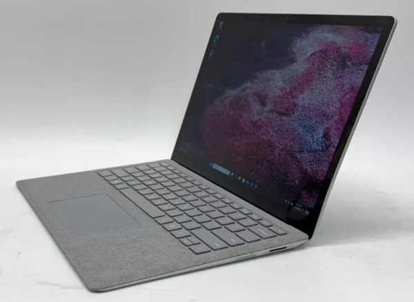 Microsoft Surface Laptop 2 - Intel Core i7 8650U 1.90GHz 16GB RAM 512GB SSD