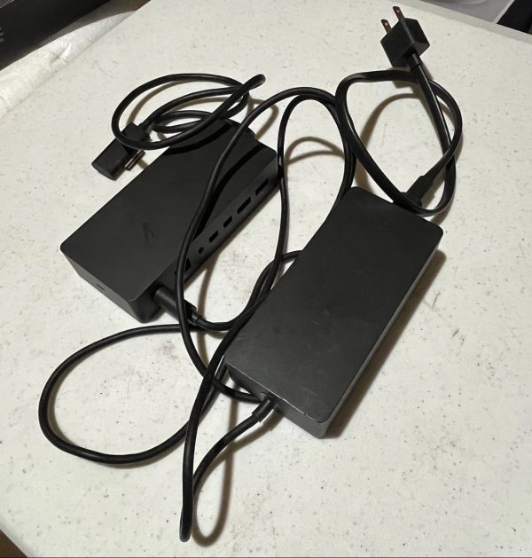 Microsoft 1661 Docking Station for SURFACE Book Pro 3 4 5 6 7 Tablet With Power Adapter - Image 5