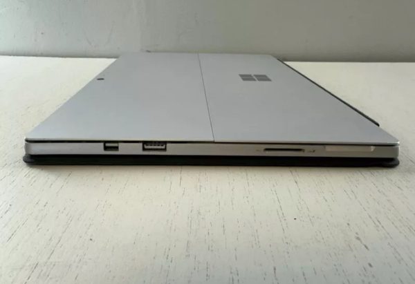 Microsoft Surface Pro 5th 12.3" (256GB SSD, i5-7300U @ 2.60GHz, 8GB RAM) Bundle - Image 8
