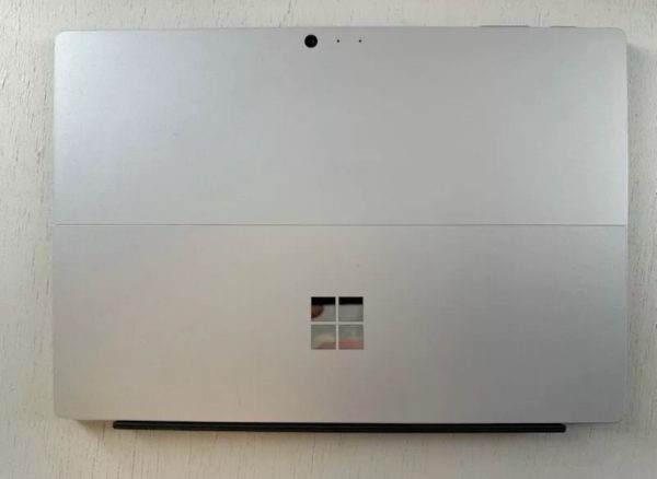 Microsoft Surface Pro 5th 12.3" (256GB SSD, i5-7300U @ 2.60GHz, 8GB RAM) Bundle - Image 10