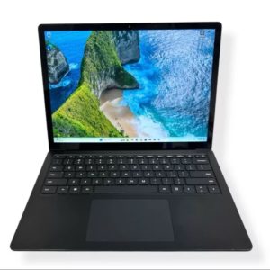 Microsoft Surface Laptop 3 13.5" Touch Intel i5-1035G7 8GB RAM 256GB SSD Win11P