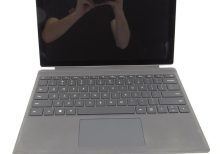 Microsoft Surface Pro 5 1796 12.3 inch (128GB) Randomly shutoff SKU 721933