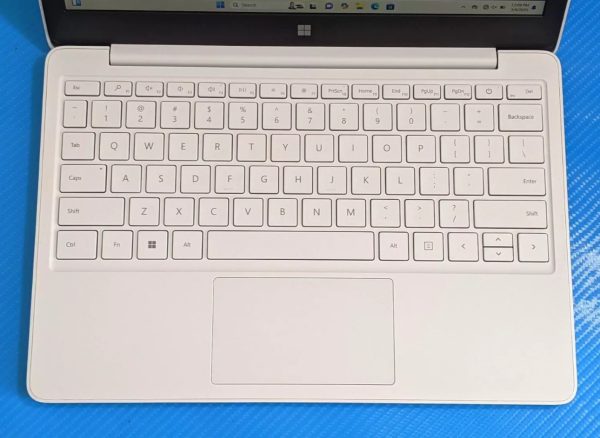 Microsoft Surface Laptop SE 11.6 inch - Intel Celeron 1.60GHz 4GB RAM 64GB SSD (Used) - Image 4