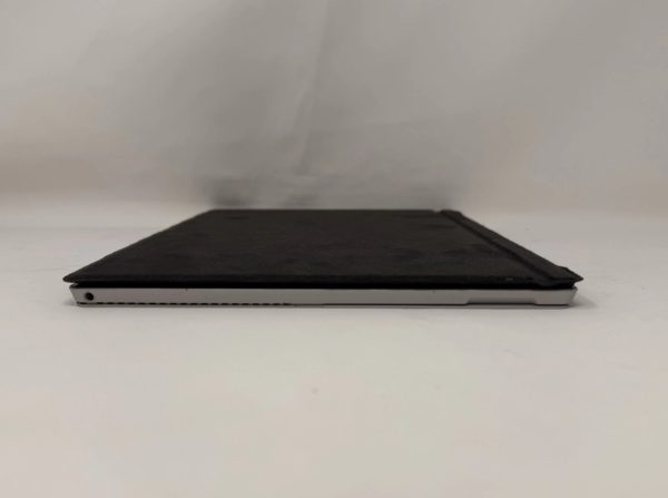 Microsoft Surface Pro 5th 12.3 inch - Intel Core M3-7Y30 0.90GHz 4GB RAM 128GB SSD - Image 6