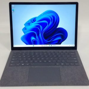 Microsoft Surface Laptop 3 13.5 inch - Intel i5-1035G7 1.20GHz 8GB RAM 128GB