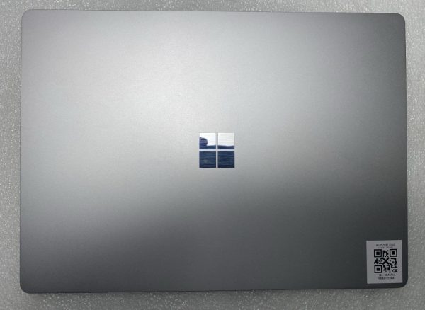 Microsoft Surface Laptop 3 13.5 inch - Intel i5-1035G7 1.20GHz 8GB RAM 128GB - Image 4