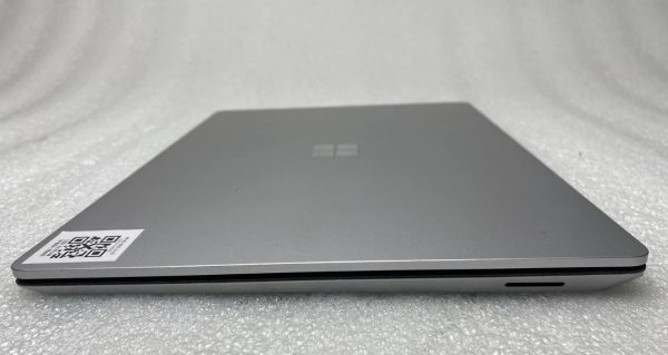 Microsoft Surface Laptop 3 13.5 inch - Intel i5-1035G7 1.20GHz 8GB RAM 128GB - Image 6