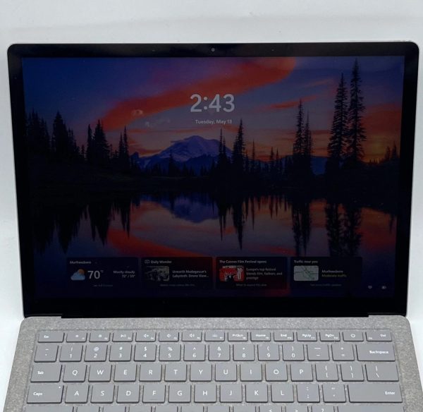 Microsoft Surface Laptop 1769 13.5 inch - Intel Core i5-7300U 8GB RAM 256GB SSD - Image 3