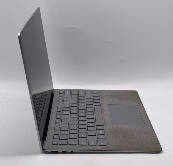 Microsoft Surface Laptop 1769 13.5 inch - Intel Core i5-7300U 8GB RAM 256GB SSD - Image 6