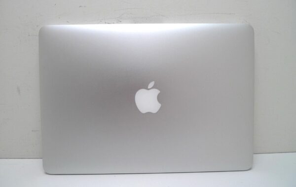 Apple MacBook Pro 13” inch 2015 - Intel Core i5-5257U 2.70GHz, 8GB RAM, 256GB SSD AP6433 - Image 2