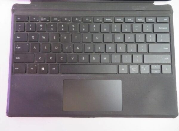 Microsoft Surface Pro 5 12.3 inch Very good select options - Image 4