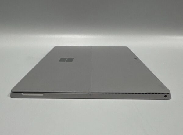Microsoft Surface Pro 4 12.3 inch (Tablet Only) - Intel Core i5-6300U, 4GB RAM, 128GB SSD - Image 4