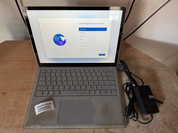 Microsoft Surface Laptop 1st Gen 13.5 inch - Intel i5-7300U, 8GB RAM, 128GB (Poor) - Image 2