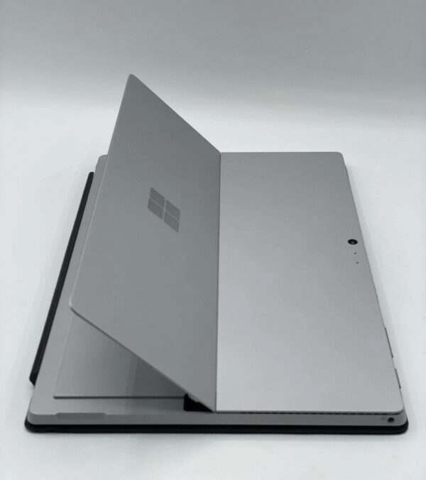 Microsoft Surface Pro 4 1724 12.3" i7-6650U 2.2GHz 16GB RAM 256GB SSD (Good condition) - Image 5