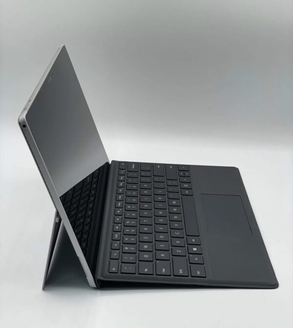 Microsoft Surface Pro 4 1724 12.3" i7-6650U 2.2GHz 16GB RAM 256GB SSD (Good condition) - Image 7