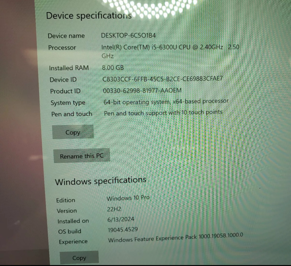 Microsoft Surface Pro 4 Intel Core i5-6300U 2.4GHz 8GB RAM 256GB SSD Windows 10 (Fair conditions) image 2