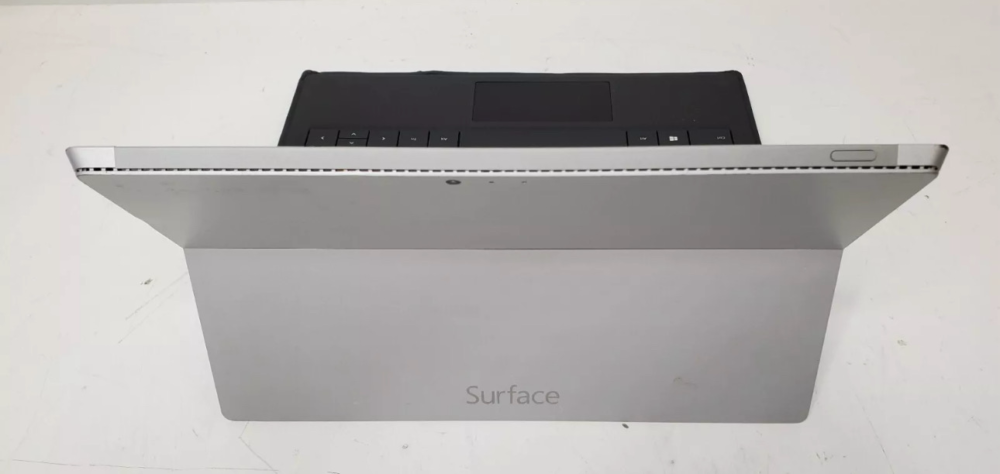 Microsoft Surface Pro 3 12.3" Tablet Laptop - Intel Core i3. 4GB RAM, 64GB SSD, Windows 10 Pro, Includes Type Cover image 6