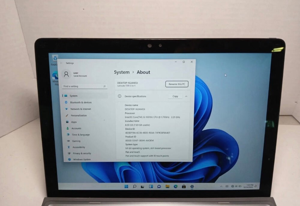 Dell Latitude 7210 2-in-1 Tablet / Laptop - Intel Core i7-1061U, 16GB RAM, 512GB SSD image 1