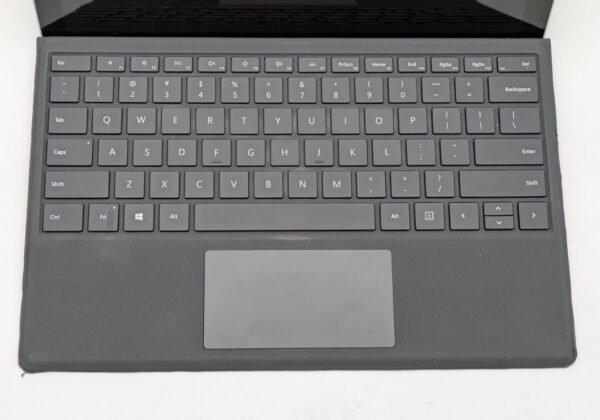 Microsoft Surface Pro 5 1769 12.3 inch - Intel Core i5-7300U, 4GB RAM, 128GB SSD image 2