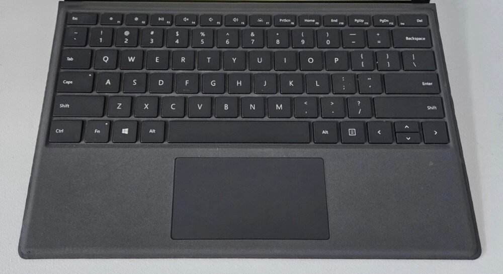 Microsoft Surface Pro 5 1796 Silver 12.3" Core i5-7300U 8GB 256GB w/ UAG Win 11P image 2