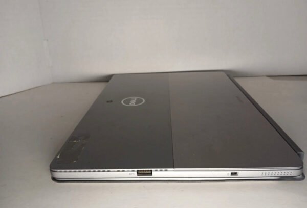 Dell Latitude 7210 2-in-1 Tablet / Laptop - Intel Core i7-1061U, 16GB RAM, 512GB SSD image 6