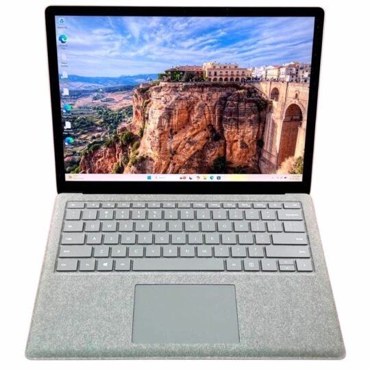 Microsoft Surface Laptop 2 – 13.5" | Intel Core i5-8350U | 8GB RAM | 128GB SSD | Windows 11 image 0