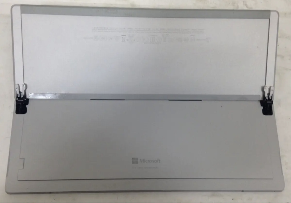 Microsoft Surface Pro 3 | i5-4300U | 4GB RAM | 128GB SSD | Tablet + Charger image 3