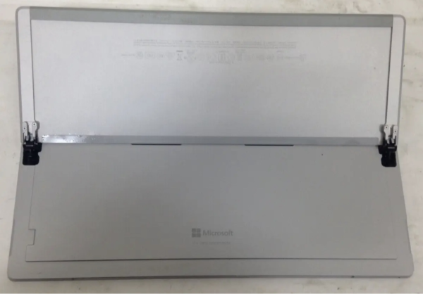 Microsoft Surface Pro 3 | i5-4300U | 4GB RAM | 128GB SSD | Tablet + Charger image 3
