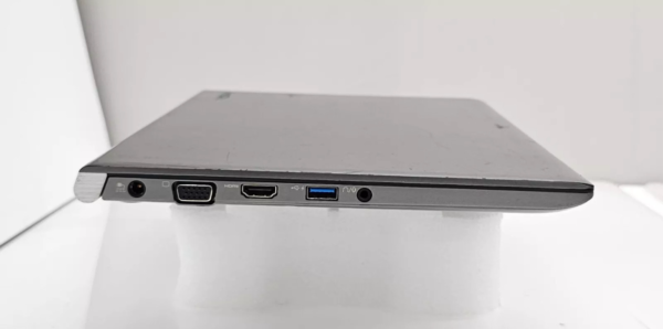 Toshiba Tecra Z30-C | i5-6300U | 8GB RAM | 128GB SSD | For Parts Only - No OS image 2
