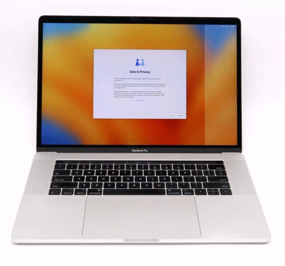 Apple MacBook Pro 15" (2017) – Intel Core i7 | 16GB RAM | 500GB SSD | Touch Bar (Used) image 0