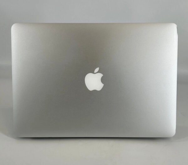 MacBook Air 13 Silver Early 2014 1.4 GHz i5 4GB 256GB SSD (Used) image 4