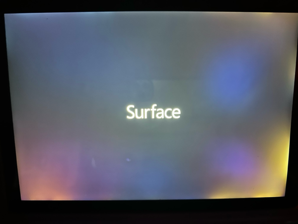 Microsoft Surface Pro 4 1724 | 12.3" i5-6300U | 8GB RAM | 256GB SSD | Win 11 Pro - Screen Burn image 1