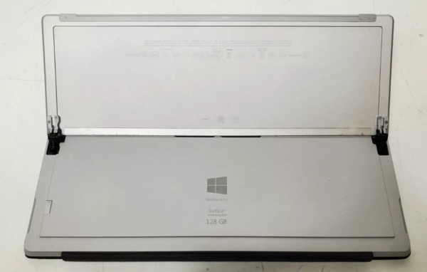 Microsoft Surface Pro 3 12.3" 2-in-1 Laptop | Intel i5 | 4GB RAM | 128GB SSD | Windows 11 Pro - Refurbished (Minor Wear) with Type Cover image 7