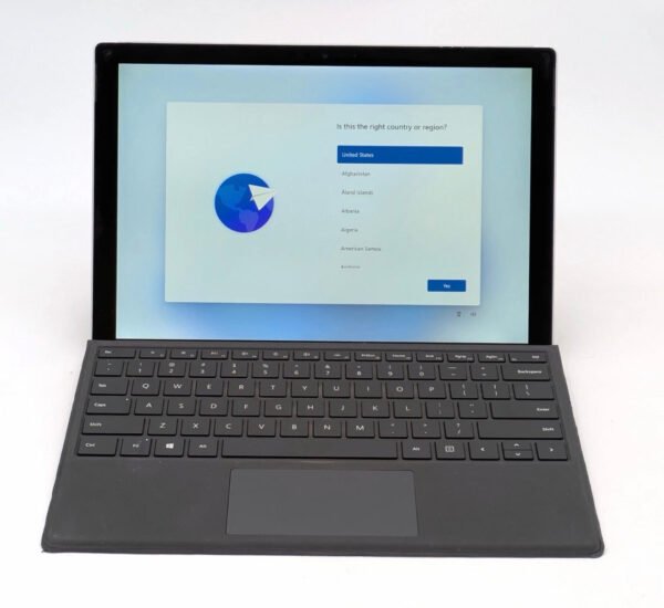 Microsoft Surface Pro 5 1769 12.3 inch - Intel Core i5-7300U, 4GB RAM, 128GB SSD image 0