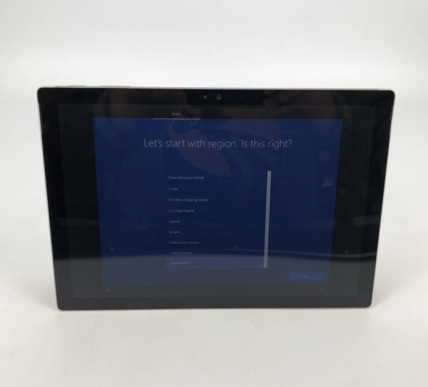 Microsoft Surface Pro 4 12.3" Silver 2.4GHz i5-6300U 8GB 256GB Fair - Bad Touchscreen image 2