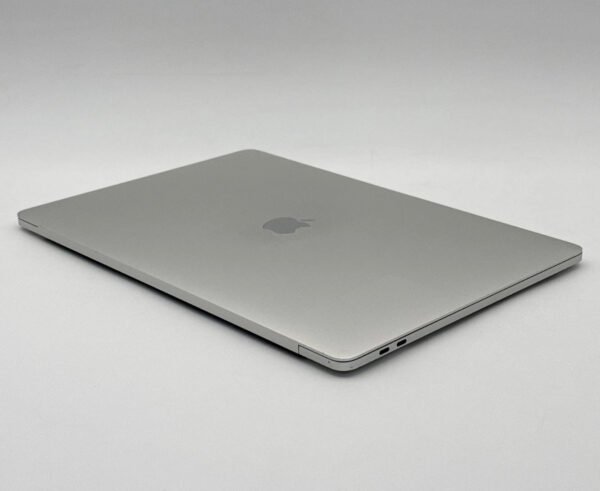 2019 MacBook Pro Laptop 15 inch- Intel Core i7-9750H, 16GB RAM, 512GB SSD, OSX Tahoe image 5