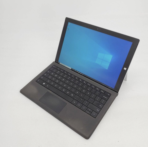 Microsoft Surface Pro 3 12.3" | Intel i5 | 8GB RAM | 256GB SSD | Windows 10 Pro - Refurbished Bundle with Type Cover image 3